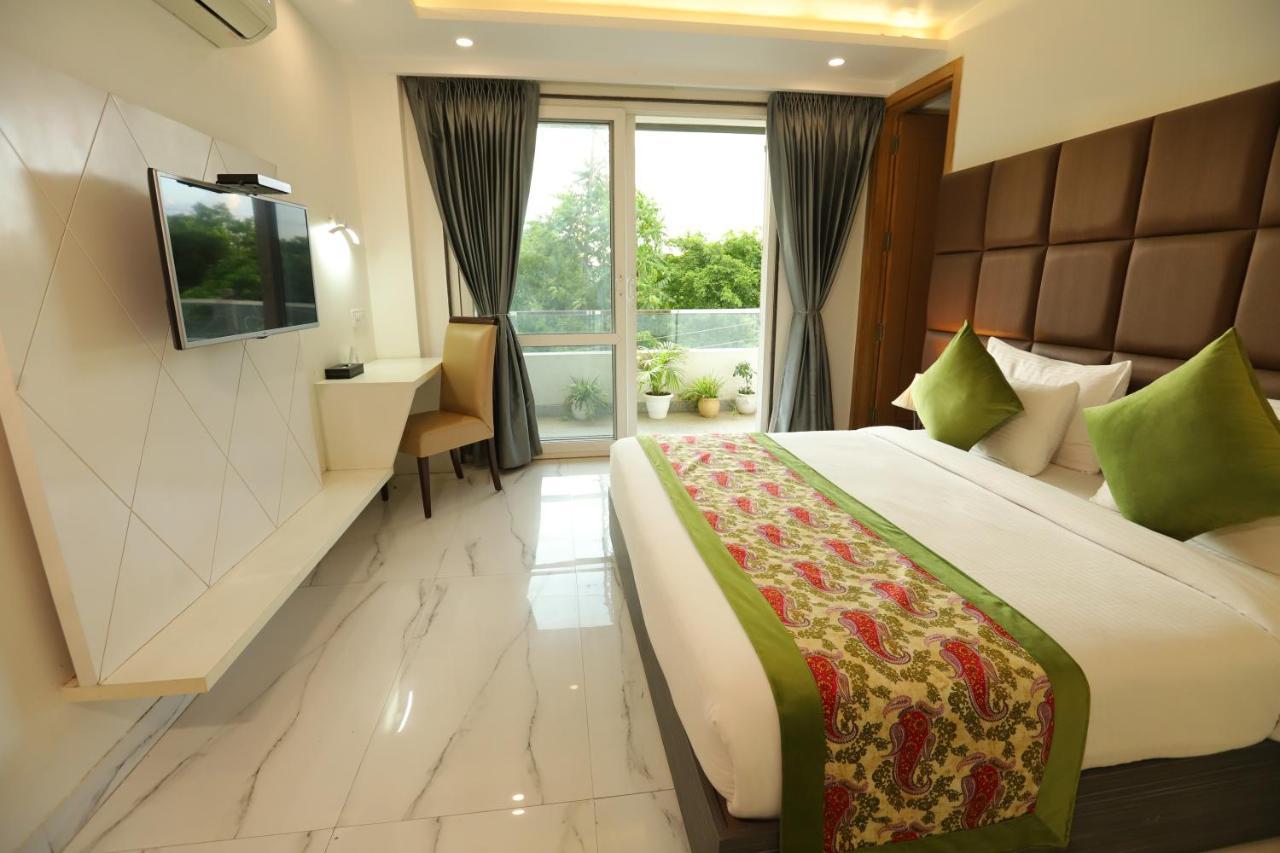 Hotel Keshav Residency Near Medanta Pure Veg Gurgaon Esterno foto